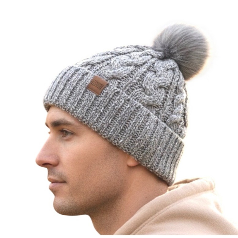 Winter Cozy Warm Pom Pom Gray Beanie Hat Knit Fleece Lined Slouchy Skiing NWT